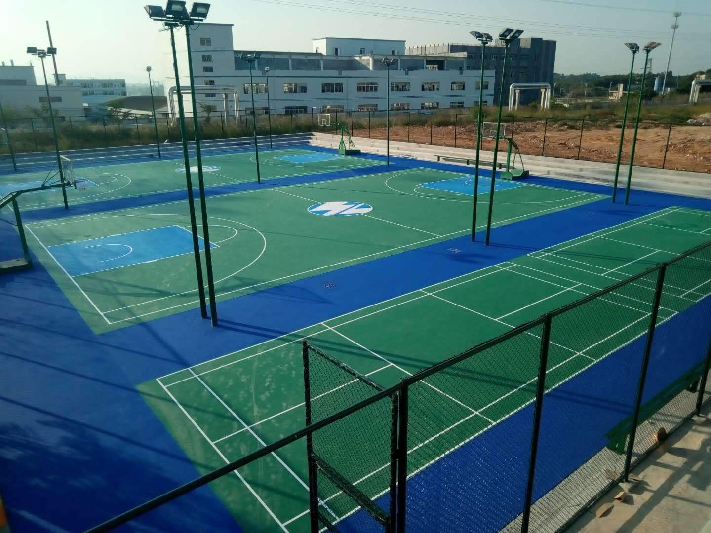 塑膠籃球場地面 塑膠籃球場地面